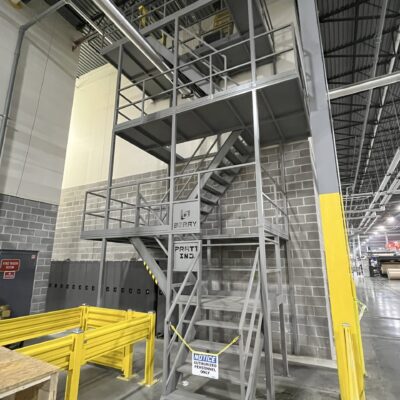 03-pratt-floor-view-custom-platform